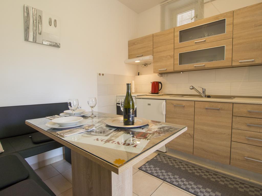 Apartment Dominik Сплит Екстериор снимка